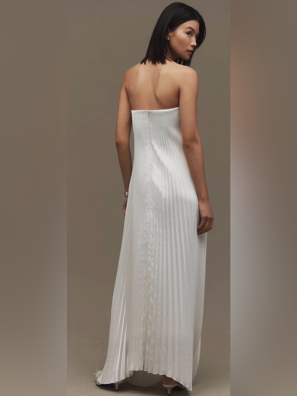 L'IDÉE Black Tie Strapless Pleated Maxi Gown - Picture 4 of 9